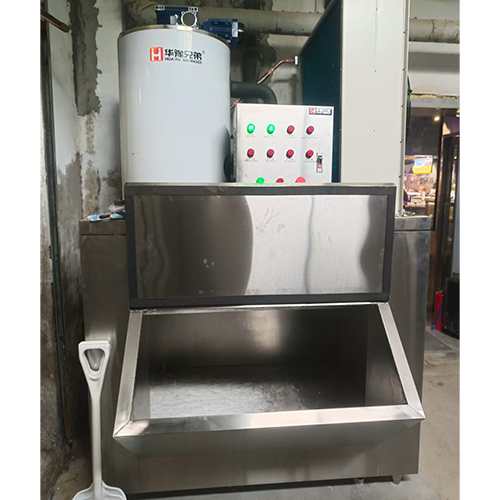 2噸片冰機交付山西臨汾海鮮市場客戶